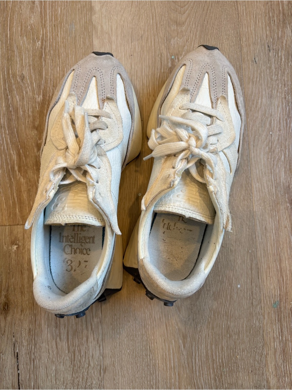 New Balance 327 Runner Sneakers - Picture 7 of 8